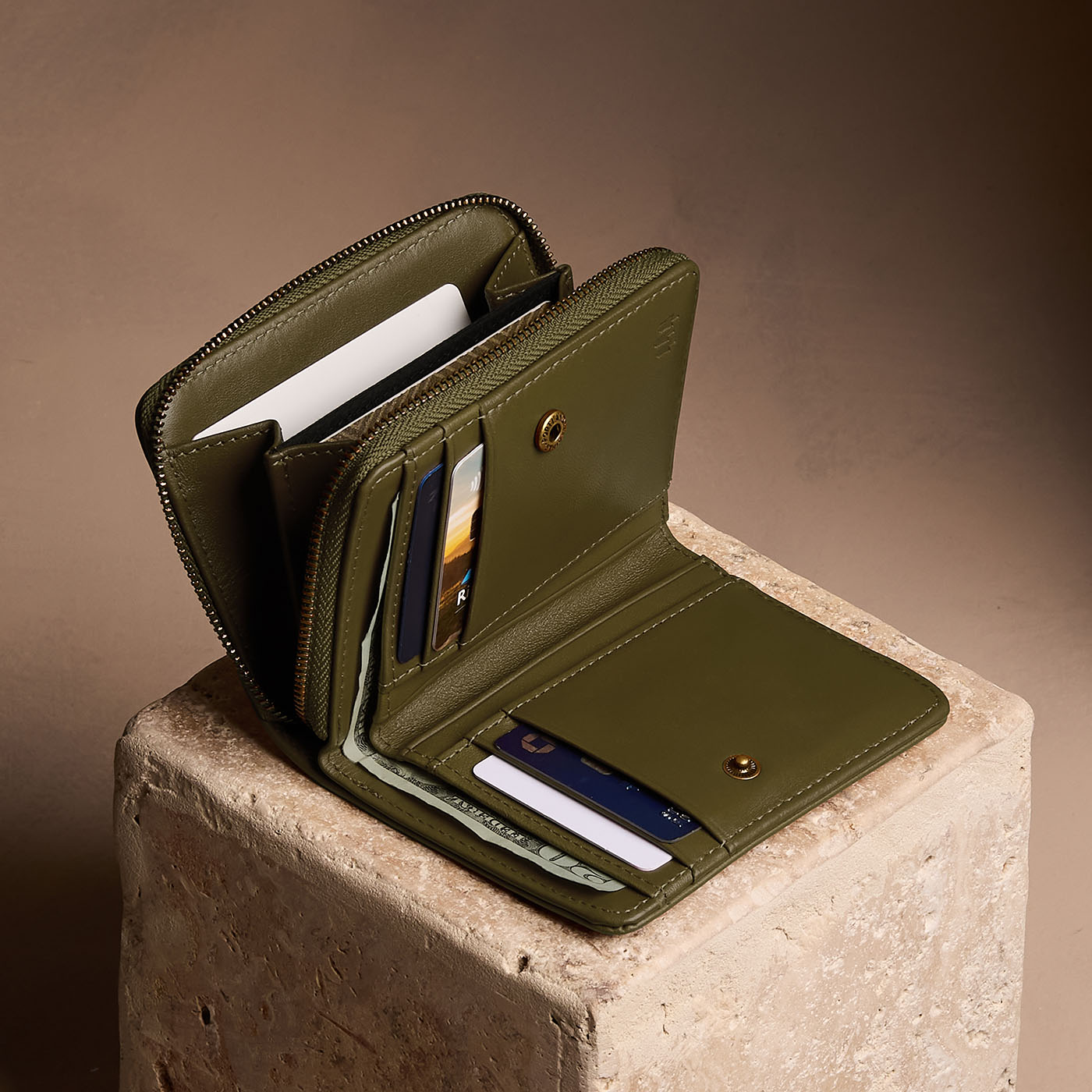 Lexington Wallet - Image 9
