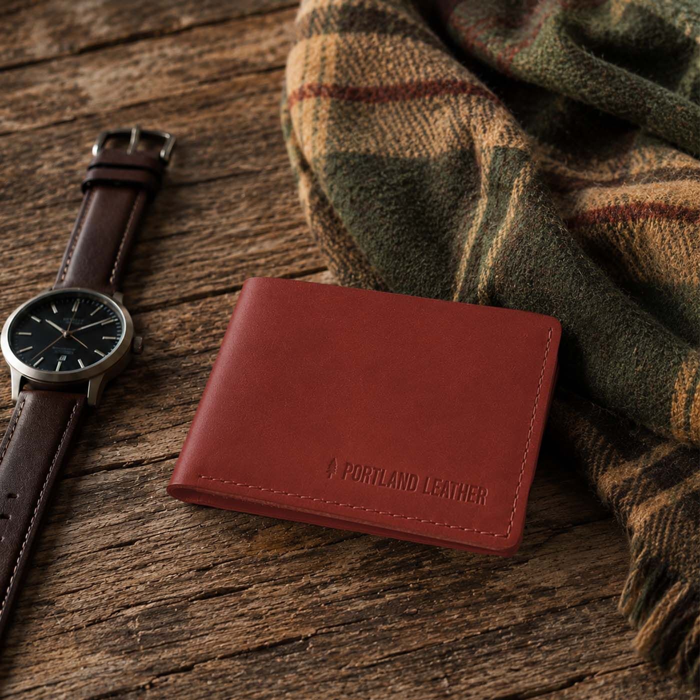 Lucca Bifold Wallet - Image 21