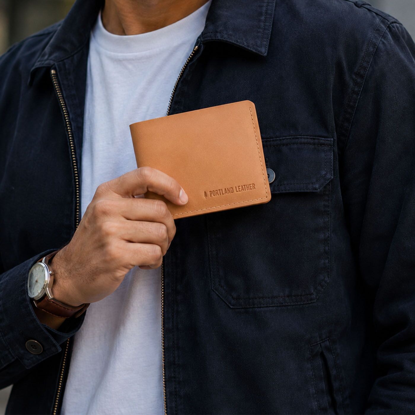Lucca Bifold Wallet - Image 15